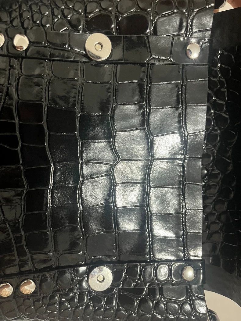 Vivienne Westwood Vivienne Westwood size os Crocodile pattern postman bag sho Size ONE SIZE - 4 Thumbnail