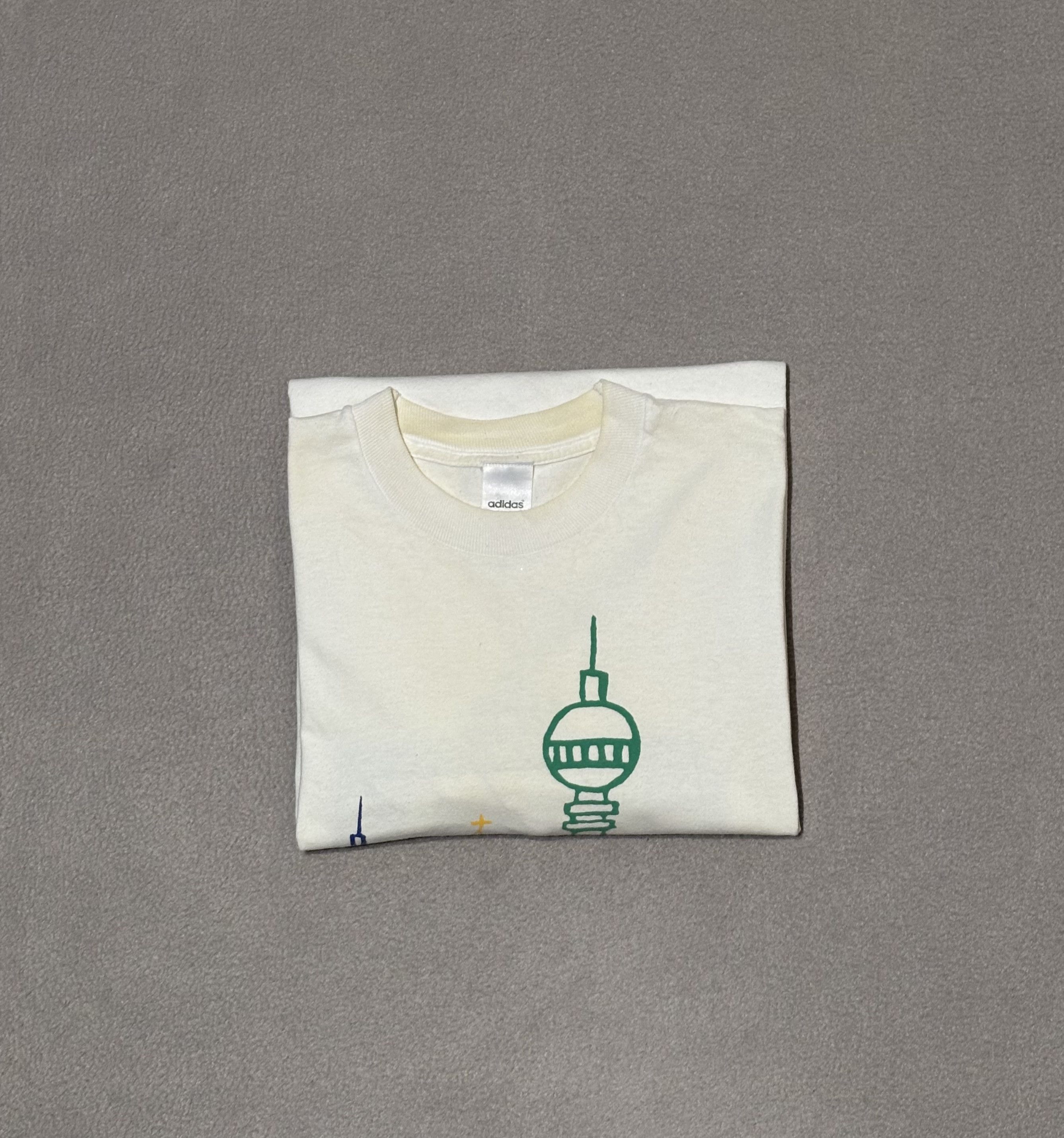 Adidas Berlin Marathon T-shirt Adidas 90s vintage Size. XL Size US XL / EU 56 / 4 - 20 Thumbnail