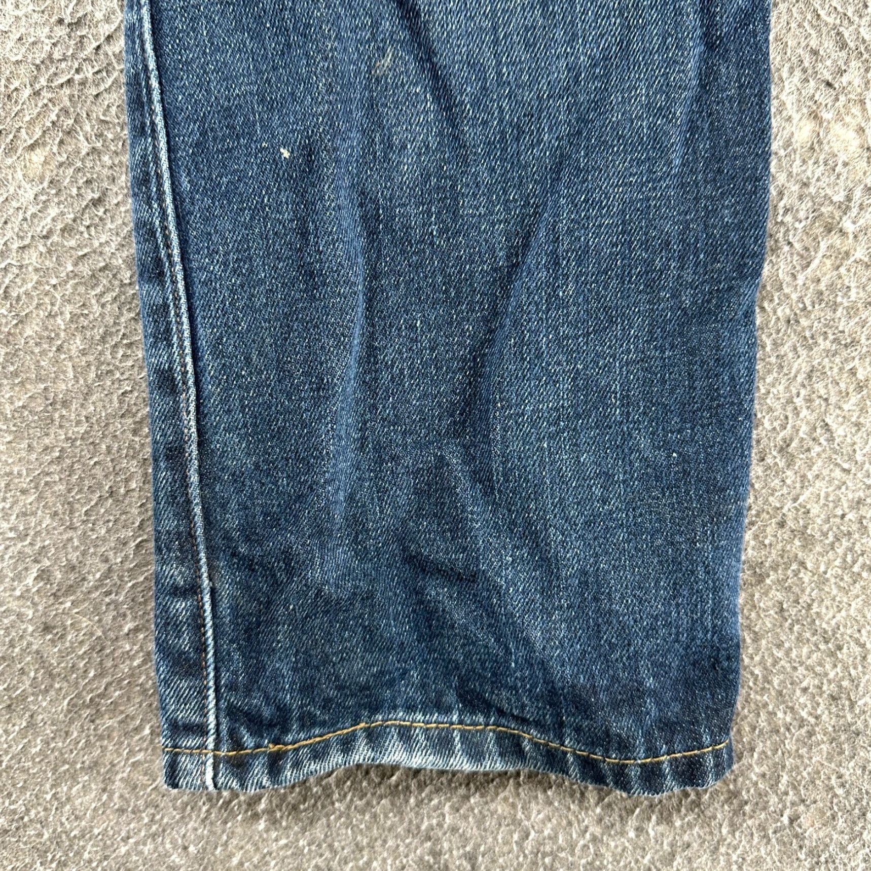 Levi's Levi's 511 Jeans Slim Straight Blue Denim 31x30 Men's Jeans Slim Fit Dark Wash 5-Pocket Cotton Cotton Logo Zipper Button Vintage? No (but keep). Size US 31 - 6 Thumbnail