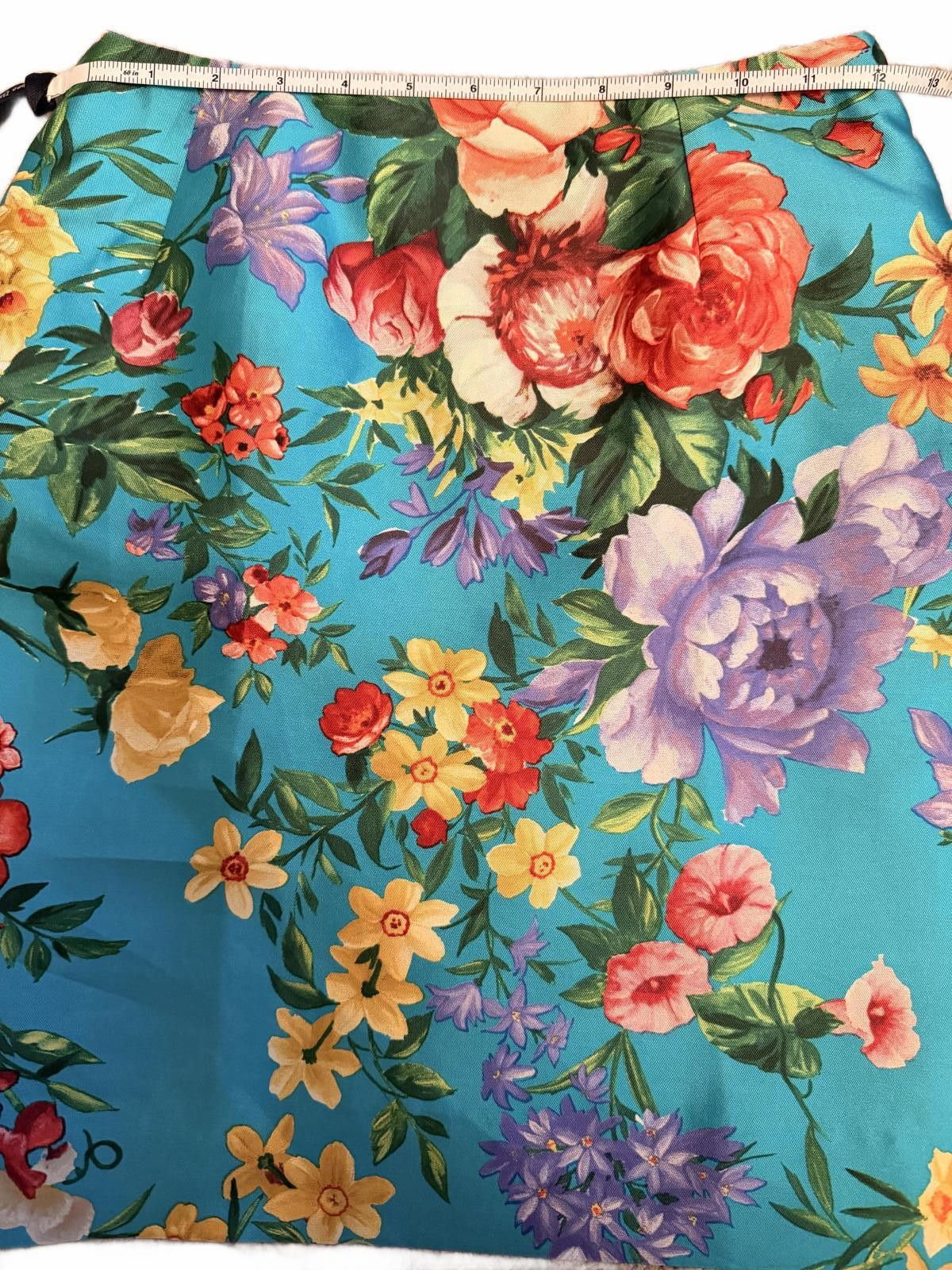 Dolce & Gabbana Dolce & Gabbana Vintage Silk Floral Print Skirt SZ 38 (0) Size 25" / US 0 / IT 36 - 4 Thumbnail