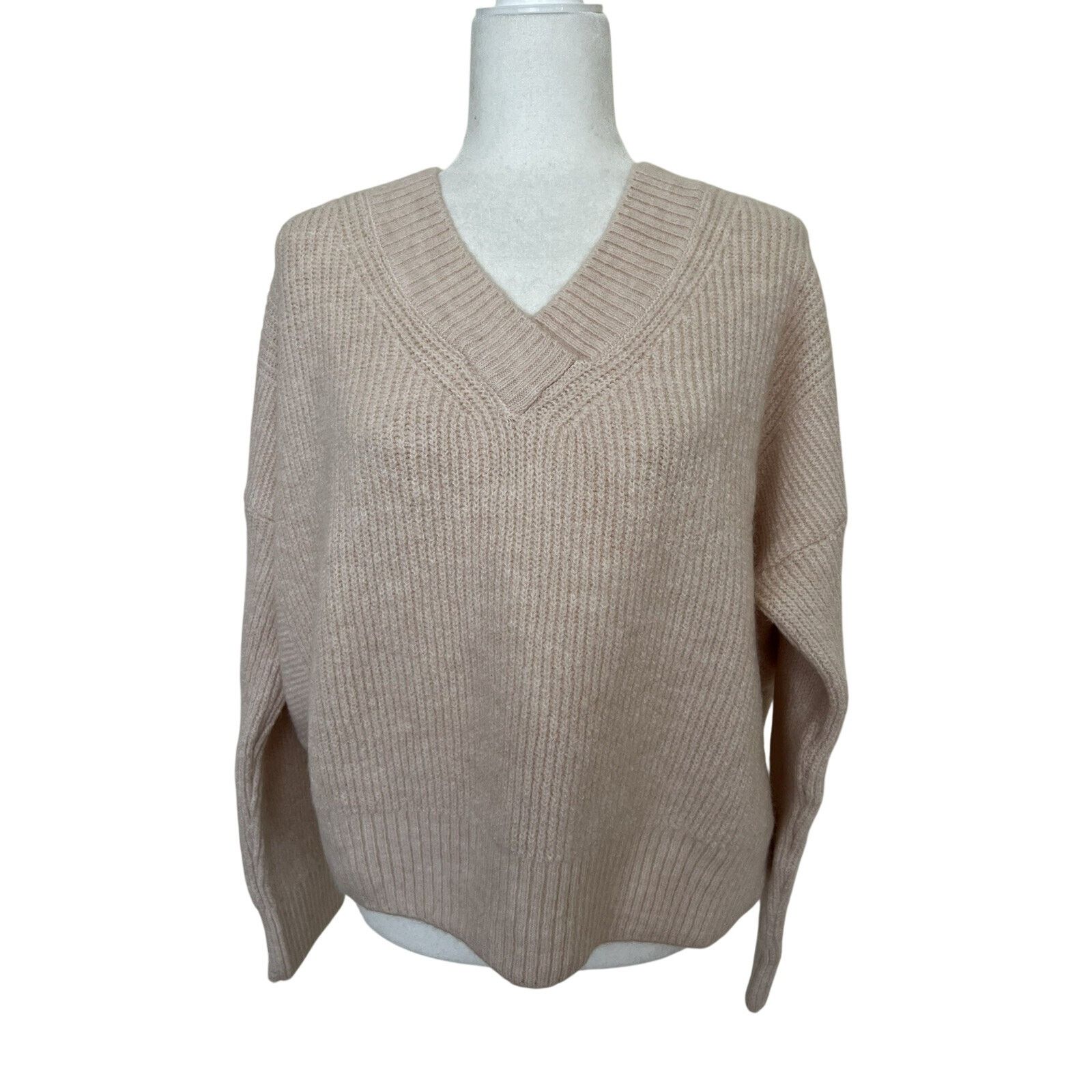 Topshop Topshop Wide V Neck Pullover Sweater Fuzzy Size M A003075 Size M / US 6-8 / IT 42-44 - 4 Thumbnail
