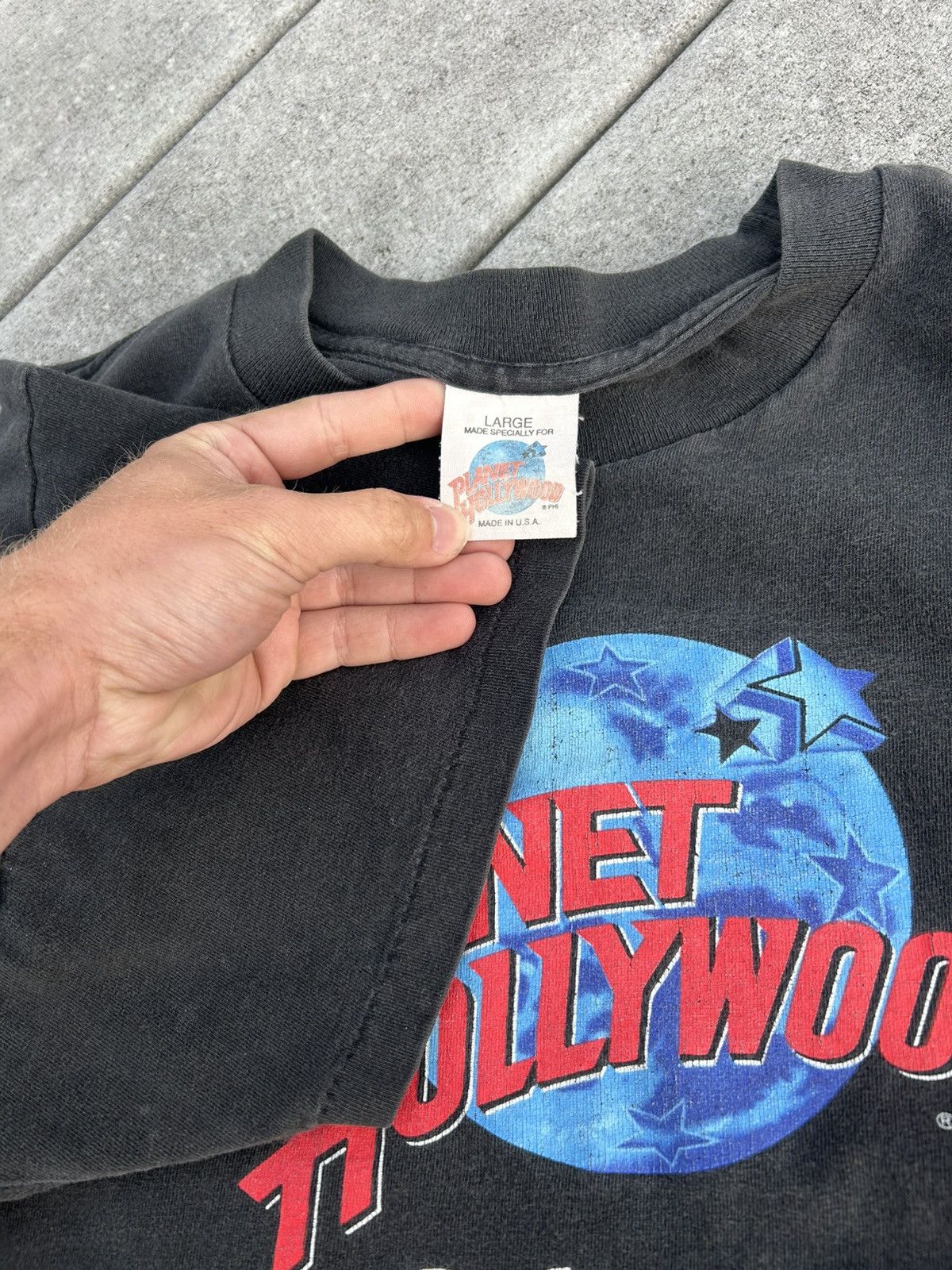 Disney × Planet Hollywood × Vintage Vintage Walt Disney world Planet Hollywood shirt Size US L / EU 52-54 / 3 - 2 Thumbnail