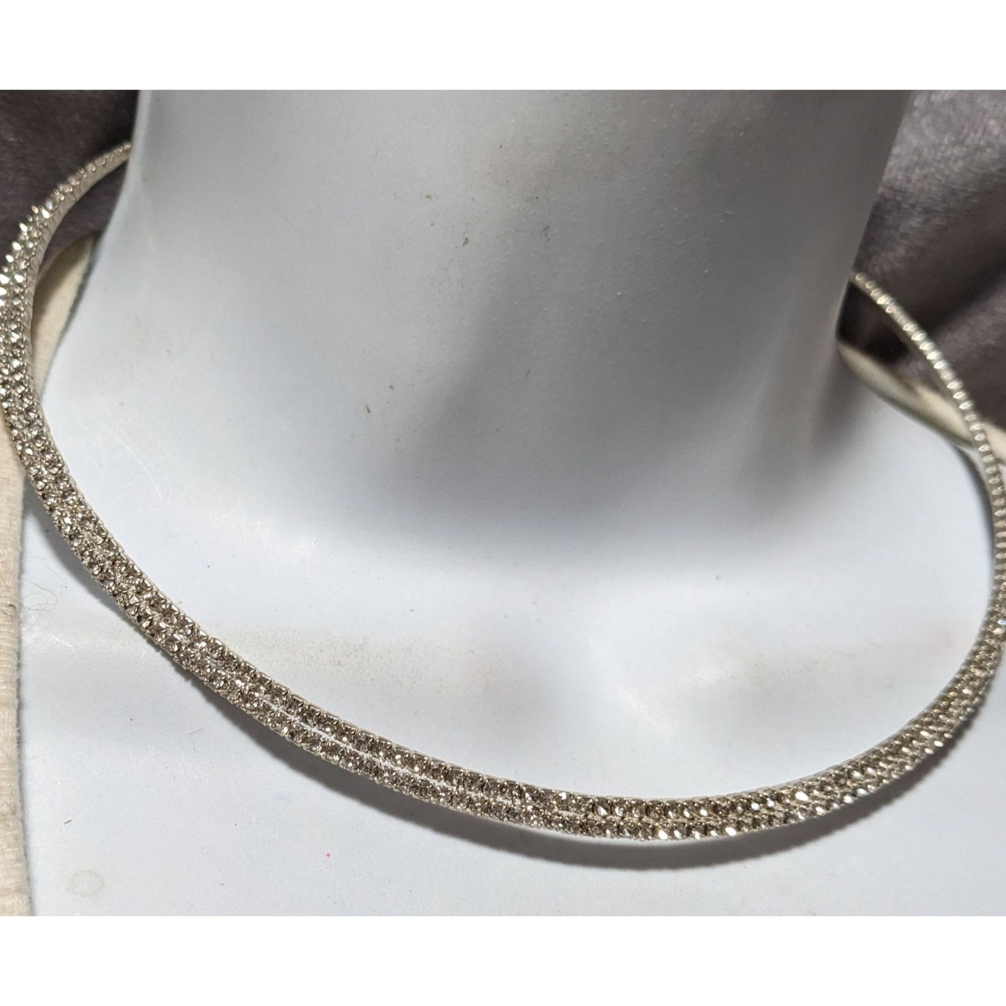 Other Claire's Y2K Silver Rhinestone Collar Necklace Size ONE SIZE - 7 Thumbnail