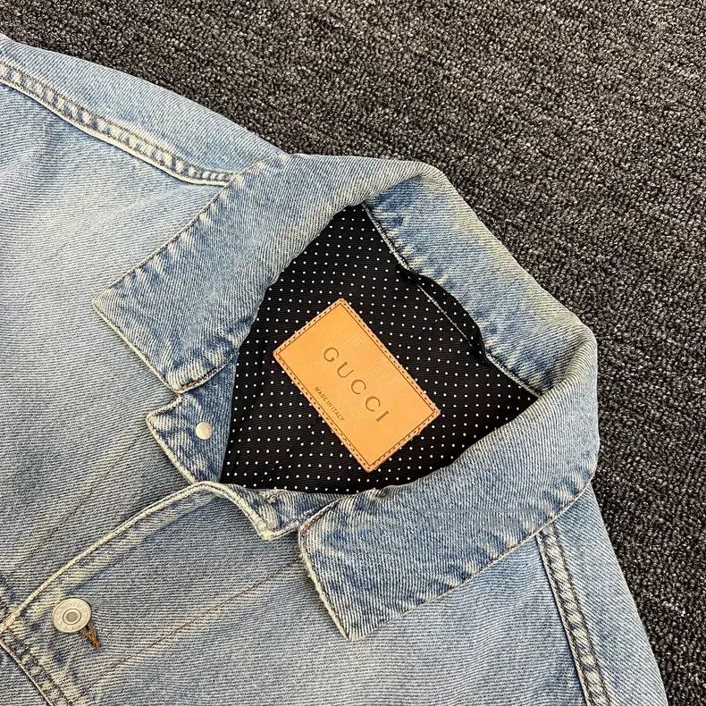 Gucci Gucci Tiger embroidered denim jacket Size US S / EU 44-46 / 1 - 3 Thumbnail