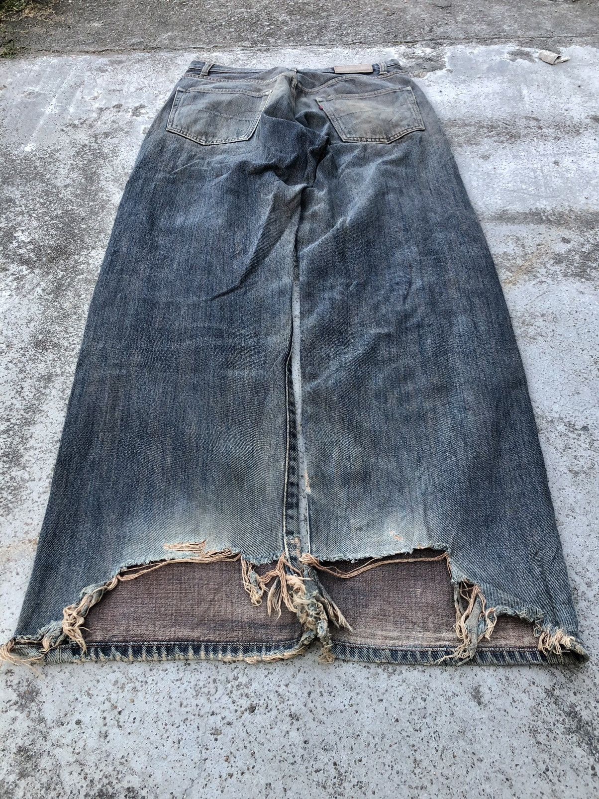 Japanese Brand BAGGY RUSTY BLUE DISTRESSED DENIM BY GOLD RUSH Size US 31 - 8 Thumbnail