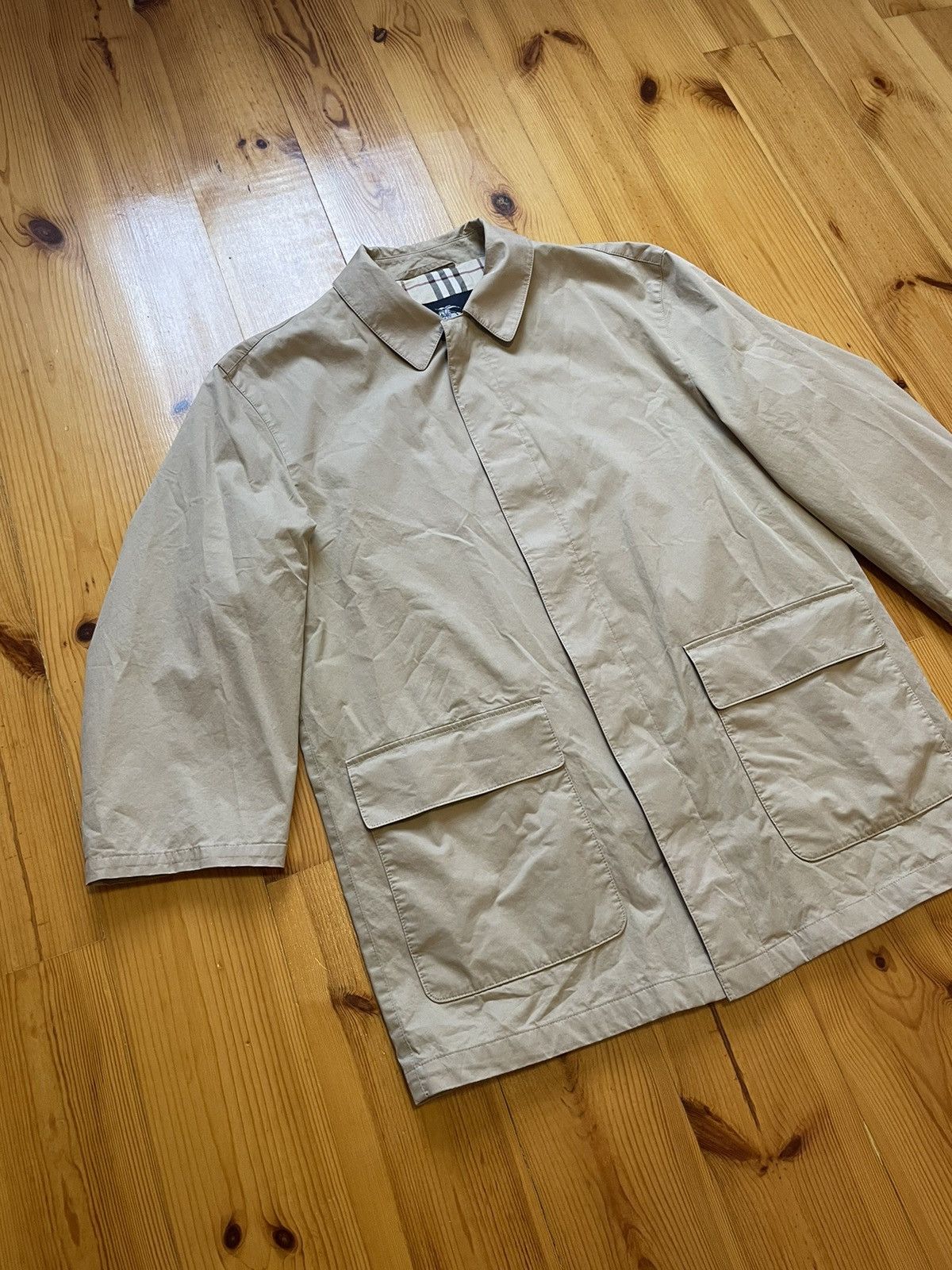 VINTAGE BURBERRY TRENCH COAT JACKET