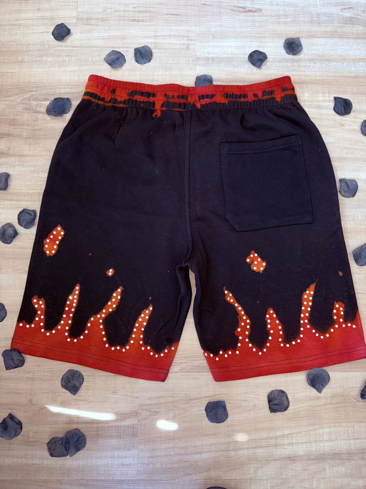 Other Horns & Halos “Allow The Flames To Brighten Your Path” Size US 32 / EU 48 - 2 Thumbnail