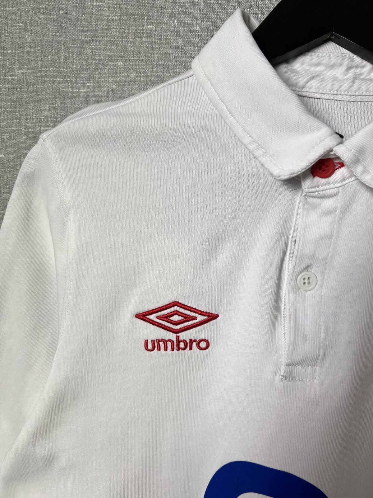 Umbro 2020-21 Umbro England Home Long Sleeve Classic Rugby Shirt Size US S / EU 44-46 / 1 - 4 Thumbnail