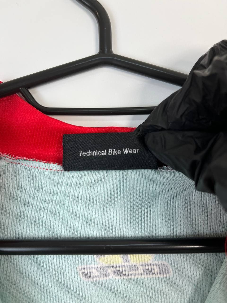 Gear for Sports ELK FUJI CYCLING TEAM JERSEY BIB SHORTS AUSTRIAUNI SIZE L Size US L / EU 52-54 / 3 - 5 Thumbnail