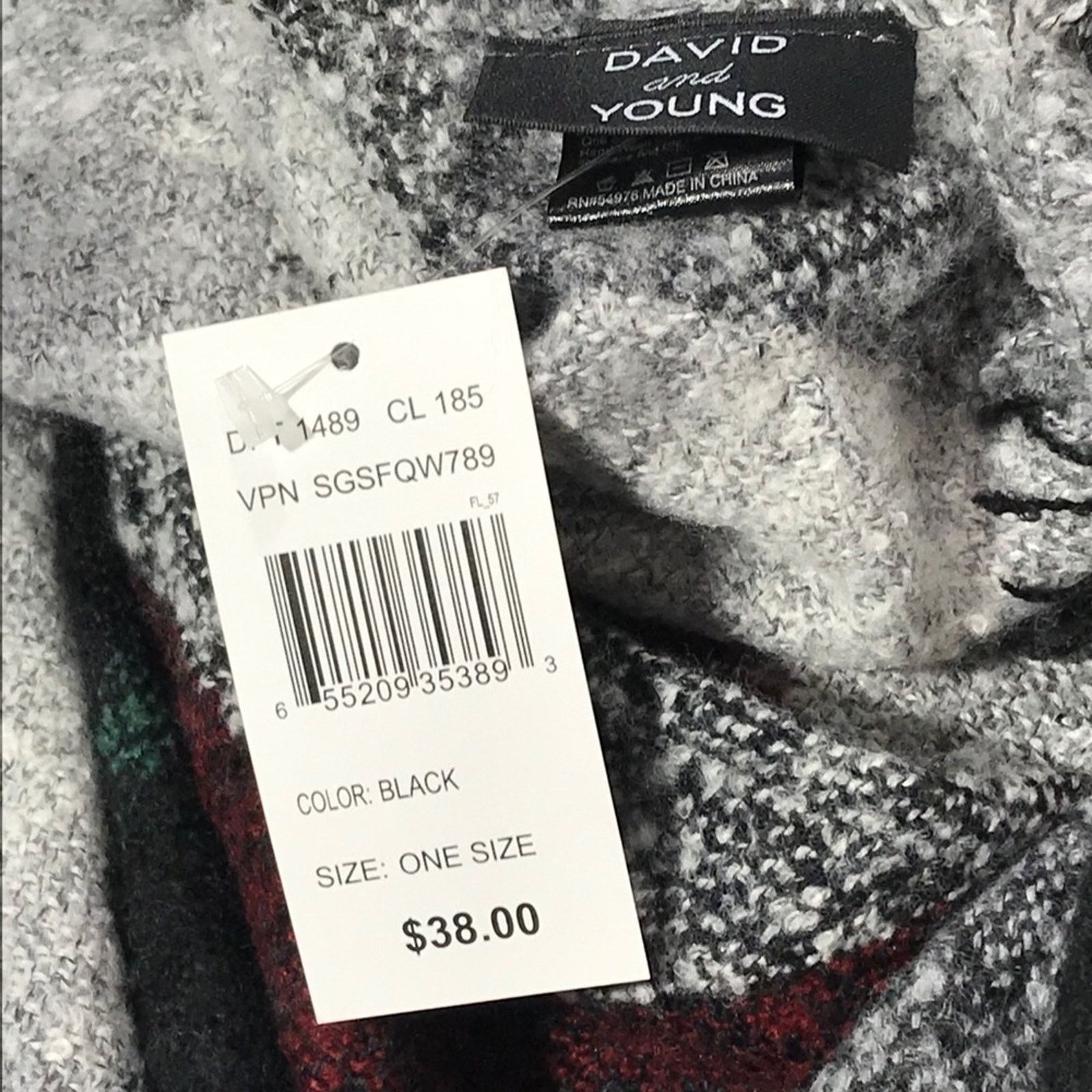 Other DAVID AND YOUNG Black Plaid Square Scarf Stylish & Cozy NWT Size ONE SIZE - 8 Thumbnail