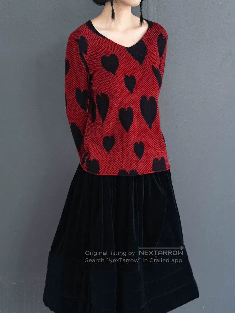 Comme Des Garcons Red and black heart wool knitted sweater