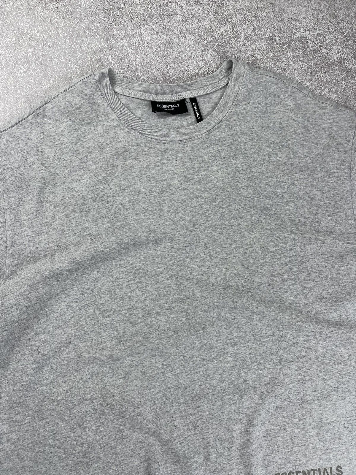 Fear of God Fear of God Essentials Logo Reflective T-Shirt Size US M / EU 48-50 / 2 - 3 Thumbnail