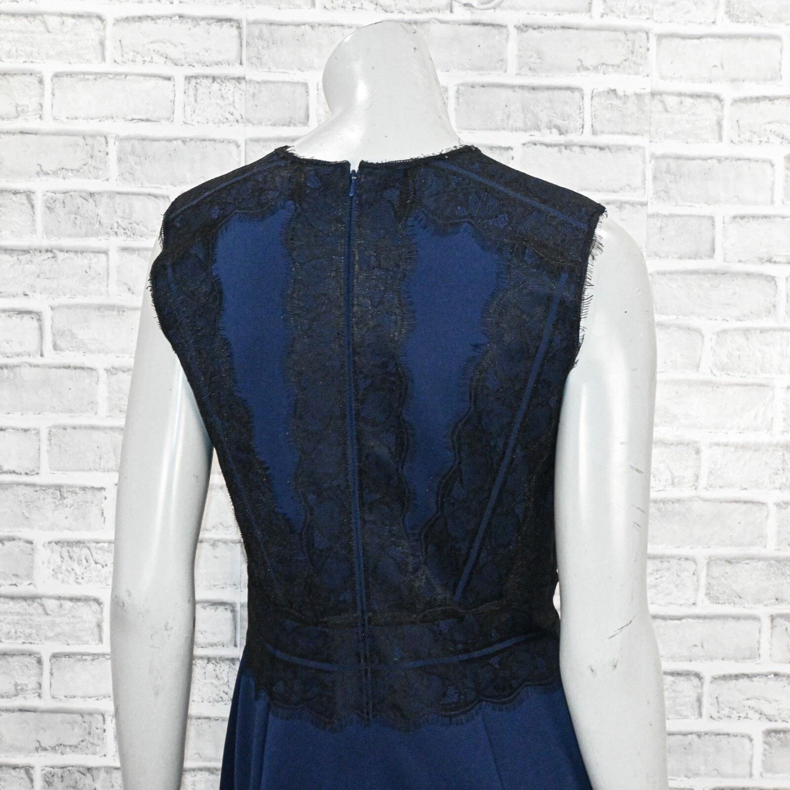 Tadashi Shoji TADASHI SHOJI Women's Lace-trimmed Milo Dress Scuba sheath Size M / US 6-8 / IT 42-44 - 8 Thumbnail