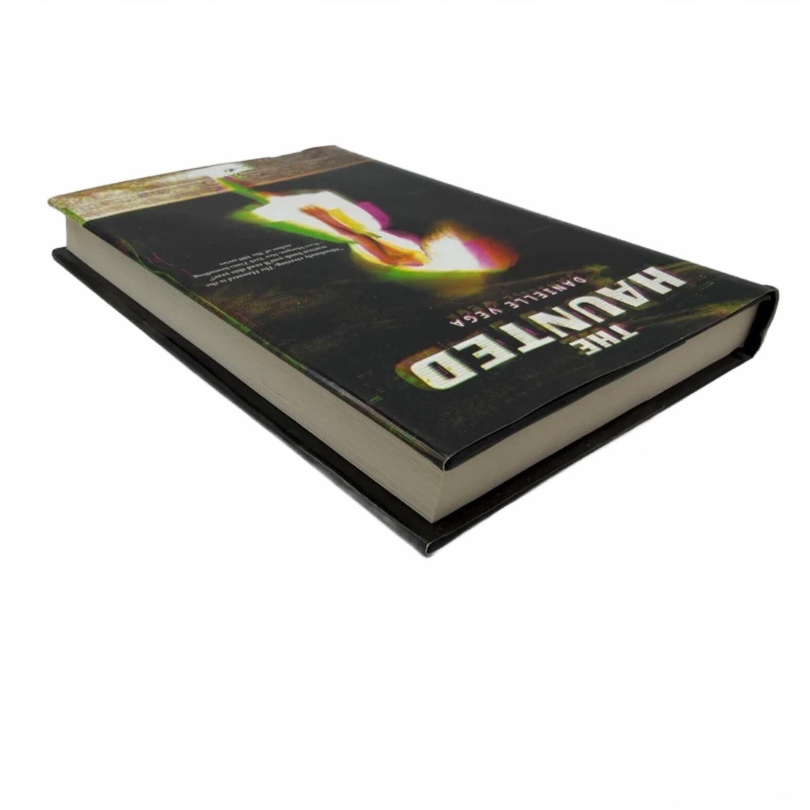 Other The Haunted - Danielle Vega - Hardcover Size ONE SIZE - 4 Thumbnail