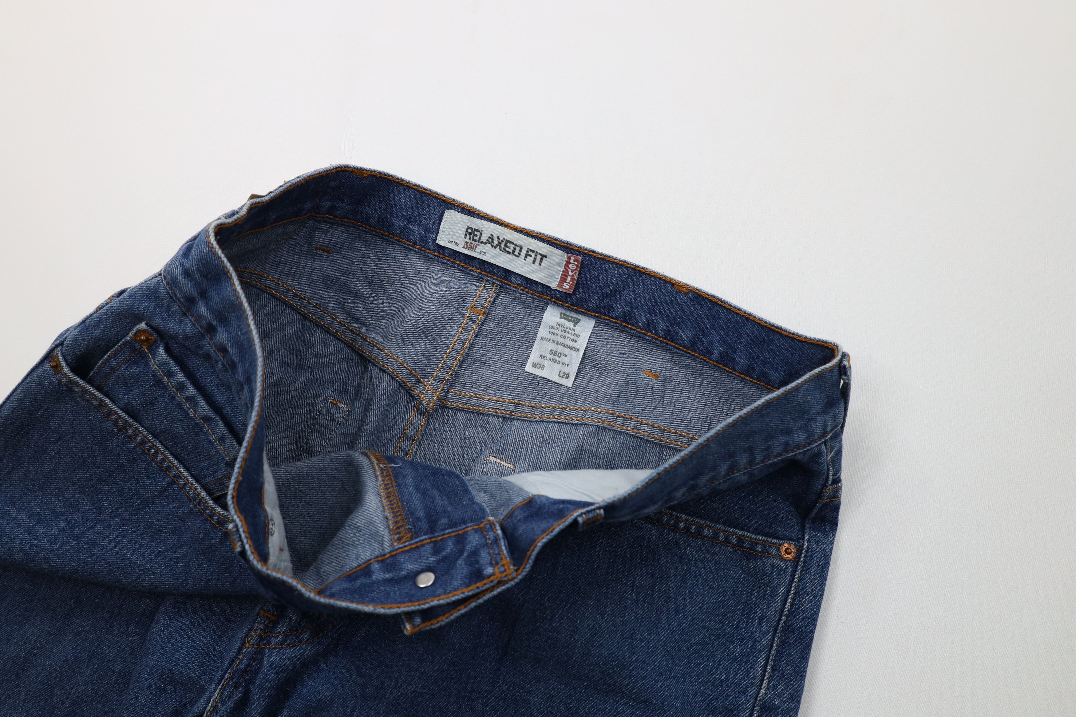 Levi's Vintage Y2K 2005 Levis 550 Fit Denim Jeans Blue Cotton Size US 38 / EU 54 - 9 Thumbnail