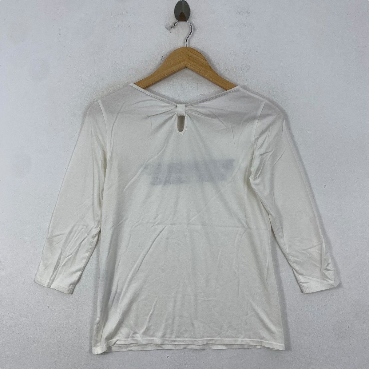 Burberry × Designer × Vintage Vintage BURBERRY LONDON Blue Label Embroidery Logo Tee Size S / US 4 / IT 40 - 4 Thumbnail