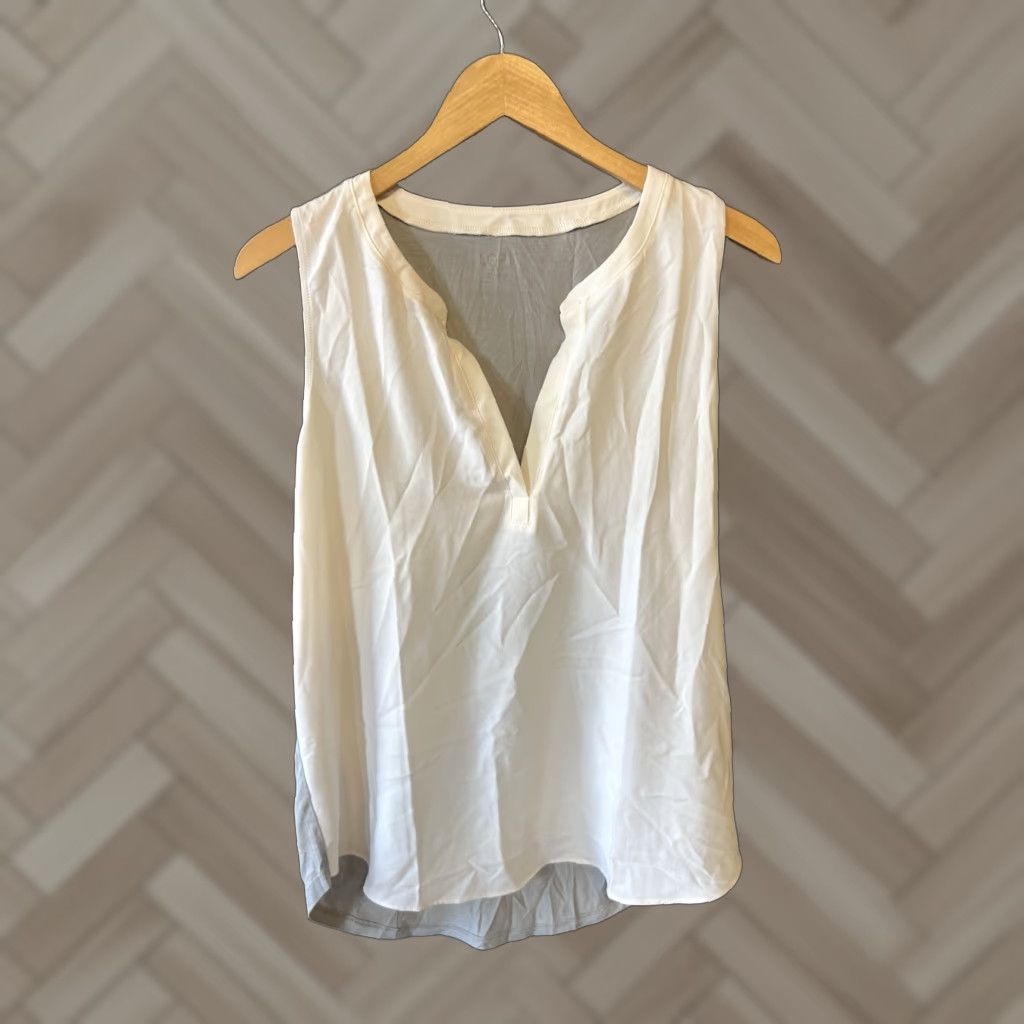Loft Loft Womens Tank Shirt White Sleeveless Sheer Size M NWT Size M / US 6-8 / IT 42-44 - 1 Thumbnail