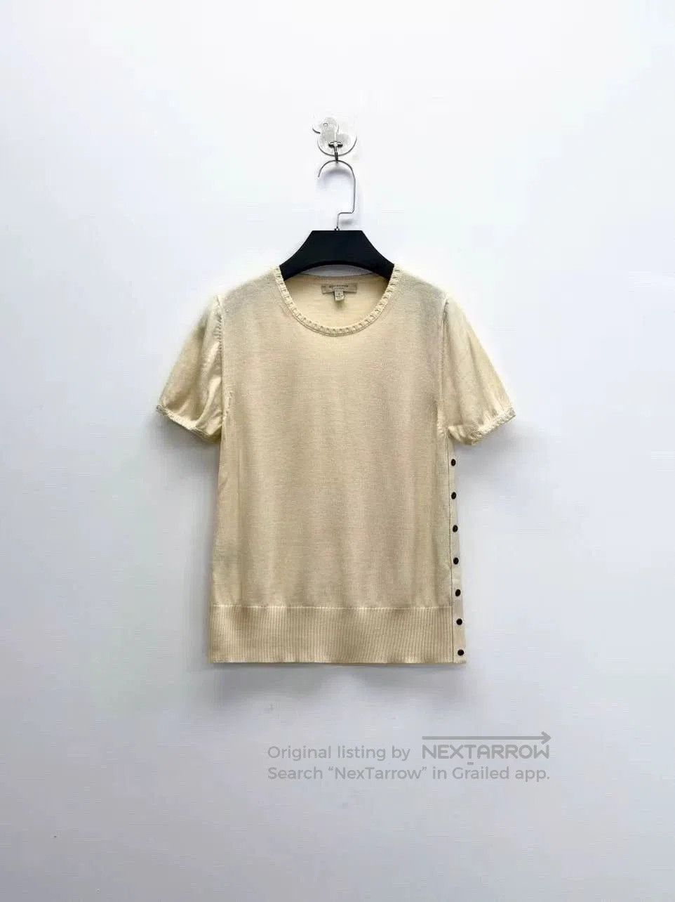 Burberry burberry beige short sleeve knit top. Size S / US 4 / IT 40 - 1 Thumbnail