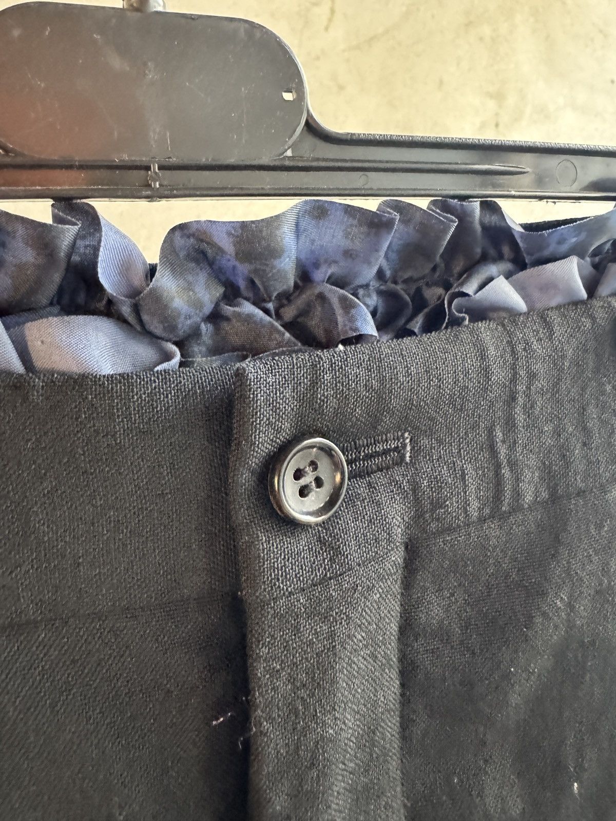 Comme des Garcons Homme Plus Comme Des Garcons Homme Plus Ruffle Waistband Pants Size US 32 / EU 48 - 4 Thumbnail