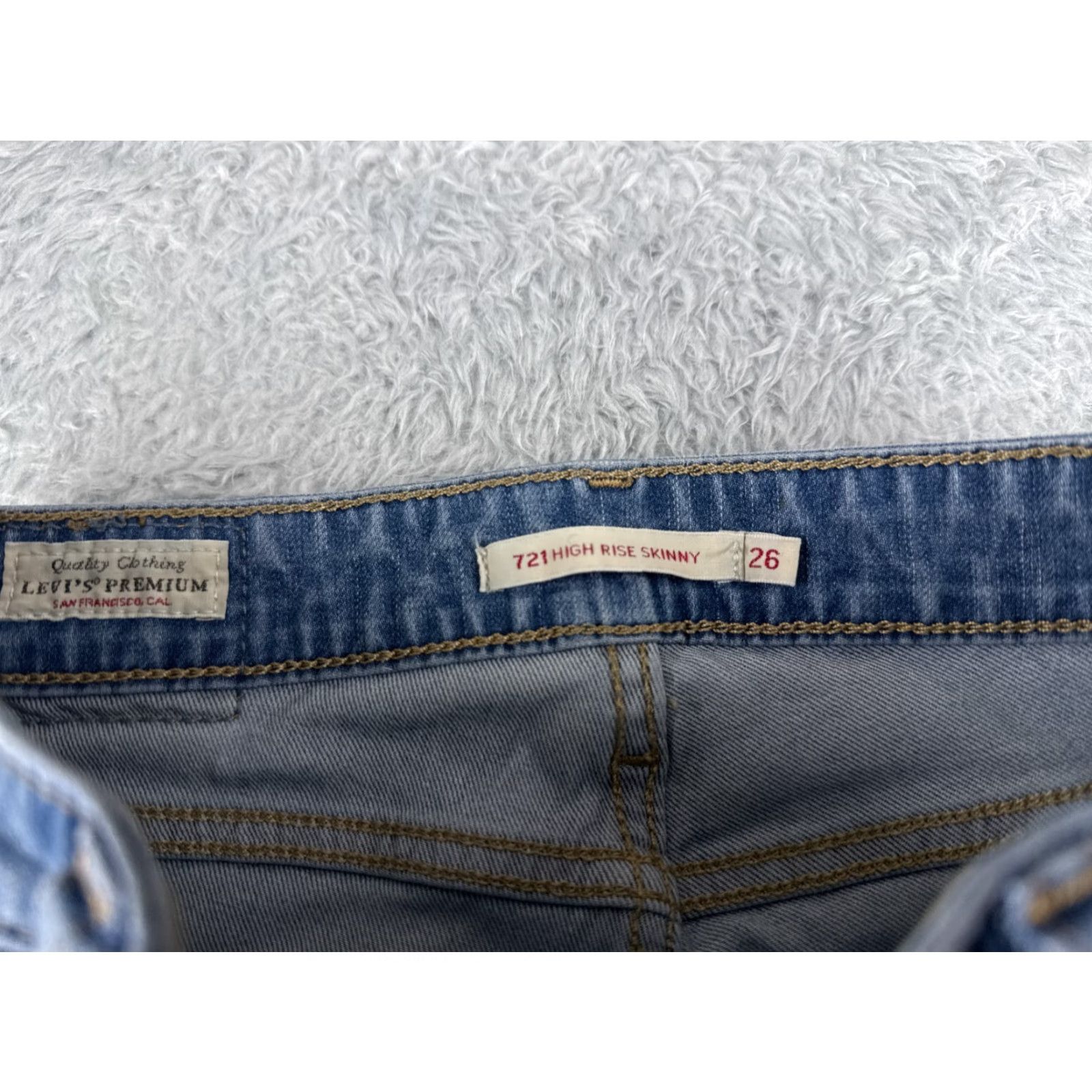 Levi's LEVI'S Jeans Women 26 Denim Blue Skinny High Rise 7xx Series 700 Distressed Stretch Cotton 27 Inseam Regular Fit Womens Jeans Size 26" / US 2 / IT 38 - 6 Thumbnail