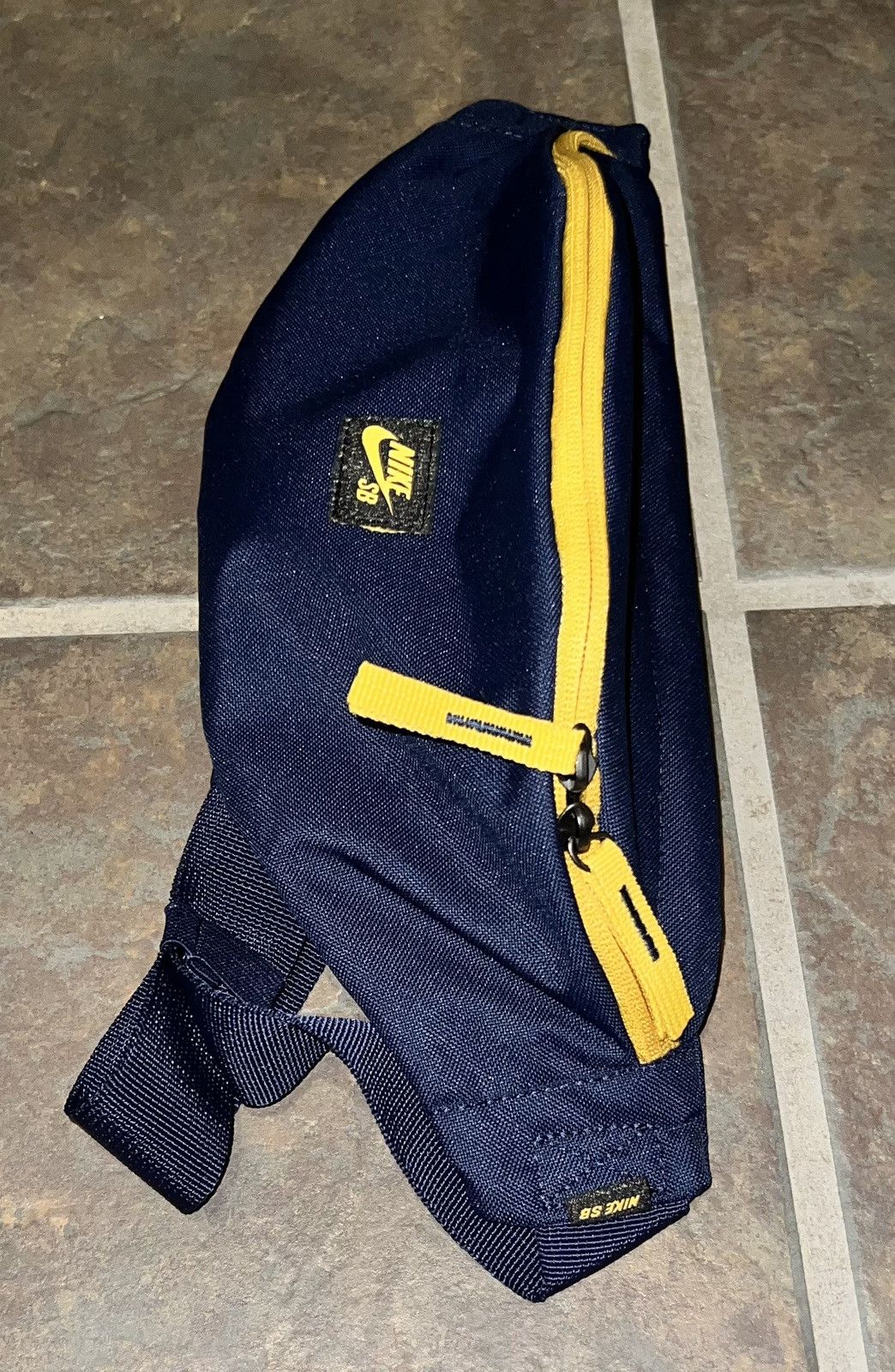 Nike NIKE SB Waistpack / Crossbody (NEW) Size ONE SIZE - 1 Thumbnail