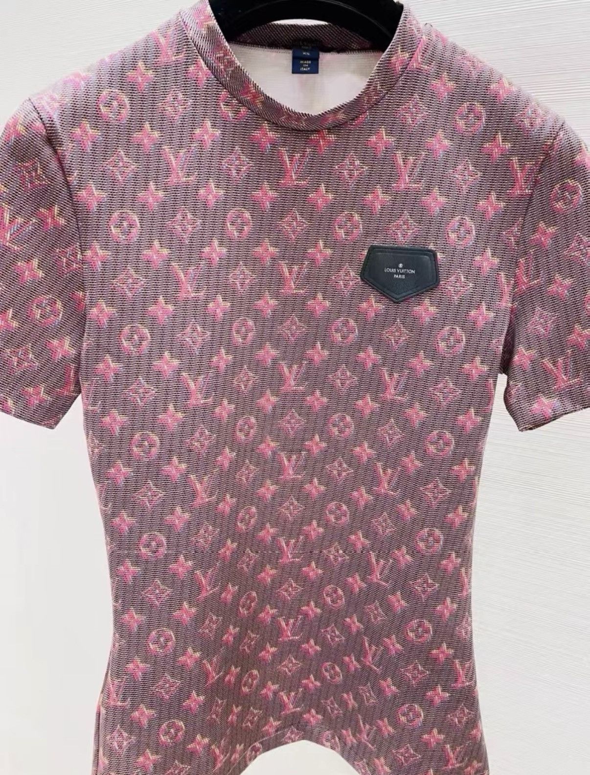Louis Vuitton Louis Vuitton All-Over Monogram Print Crew Neck T-Shirt J33 Size XS / US 0-2 / IT 36-38 - 4 Thumbnail