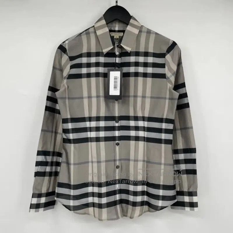 Burberry Colorblock Long Sleeve Shirt for Men.