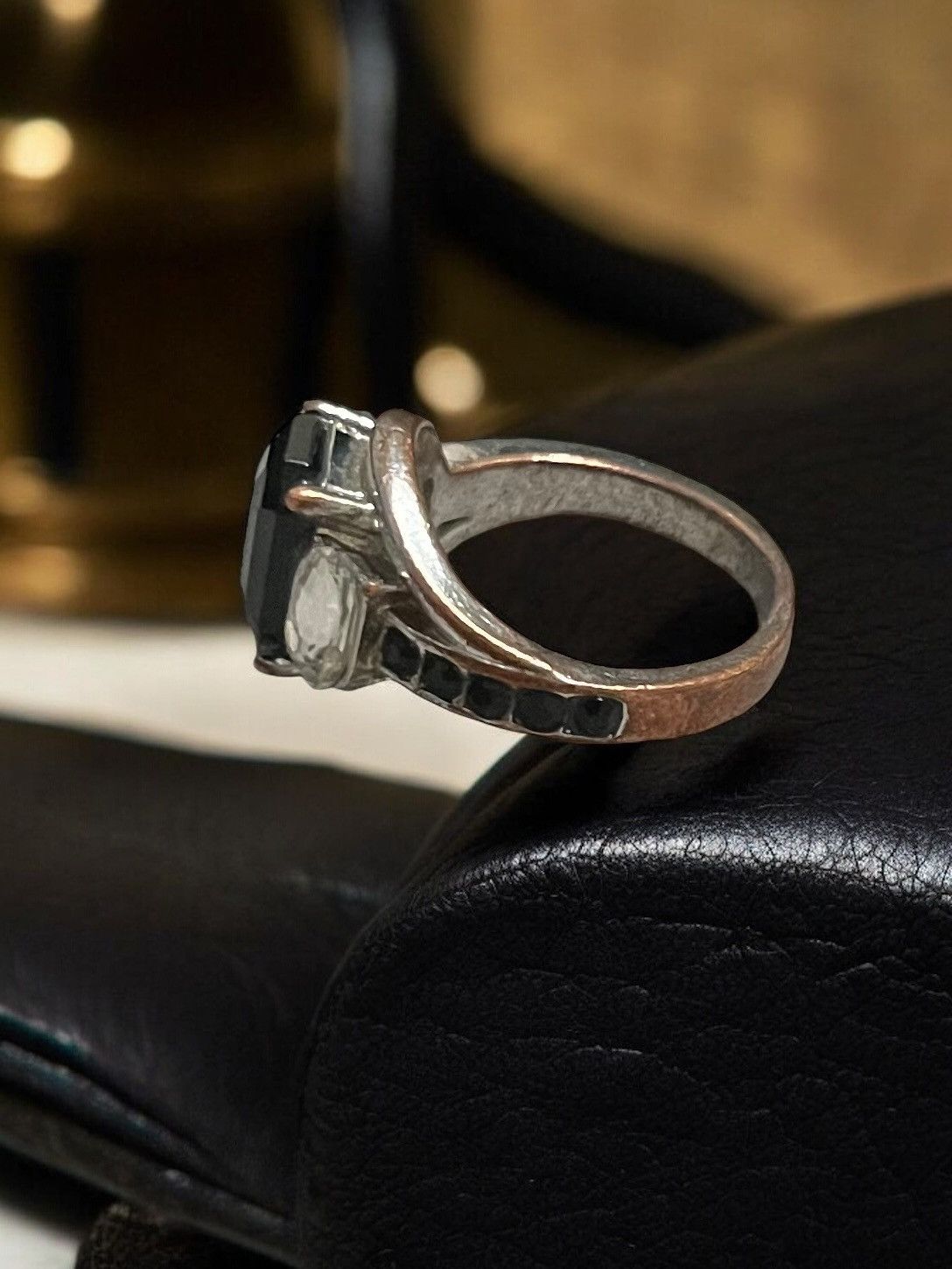 Vintage Elegant Cushion-Cut Black onyx Gemstone Ring Size ONE SIZE - 4 Thumbnail