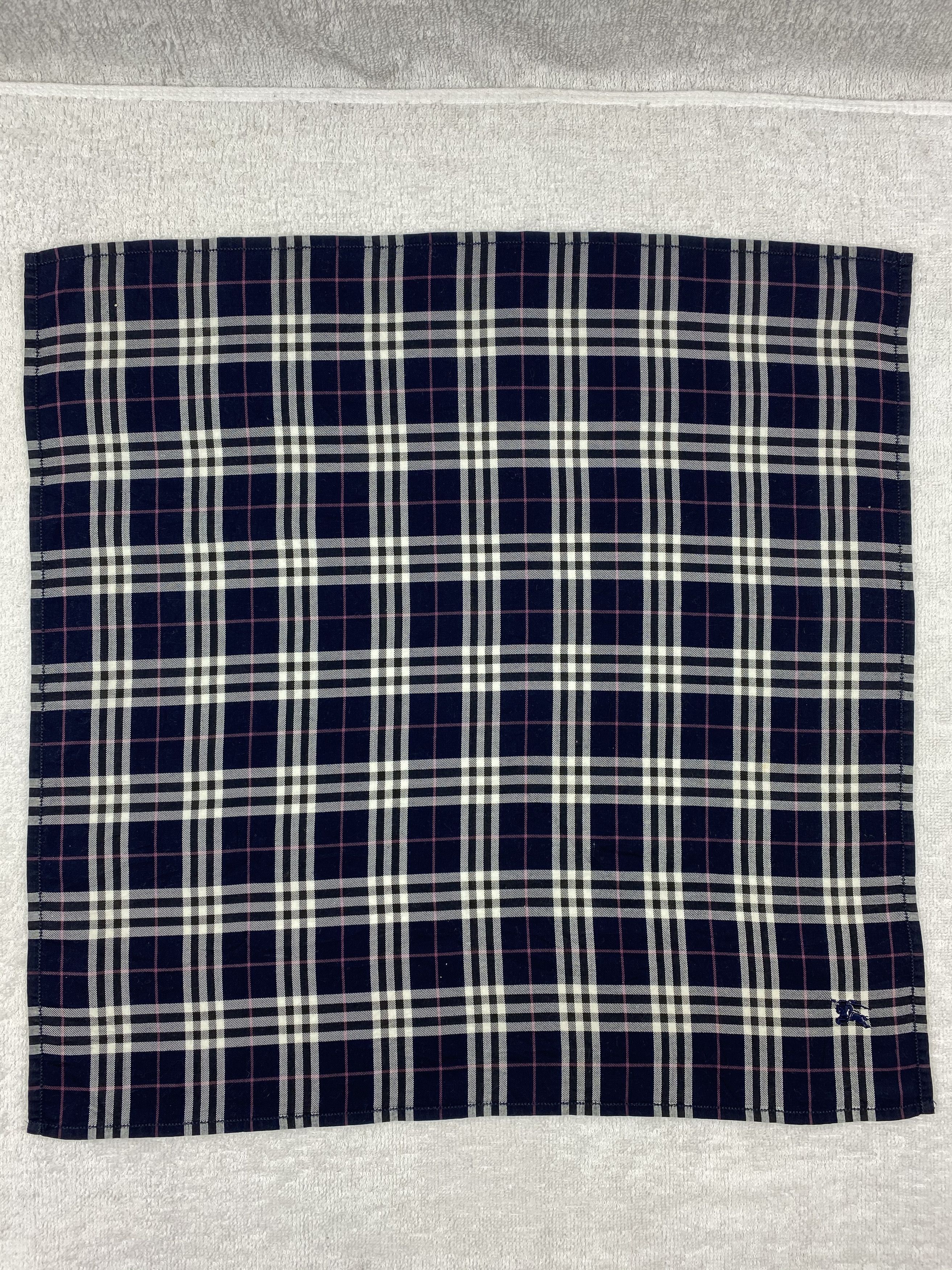 Burberry Burberry Handkerchief / Bandana / Neckerchief Size ONE SIZE - 3 Thumbnail