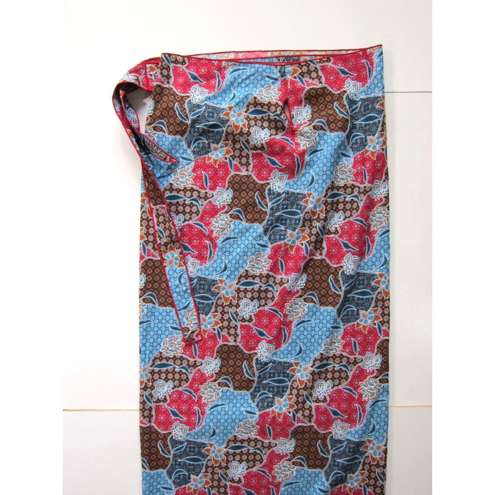 Vintage VINTAGE Sol Cique 100% Cotton Blue Pink Brown Floral Long Maxi Wrap Skirt OS Women's Skirt One Size Blue Floral Long Maxi Wrap Skirt Womens OS Size 42" / US 20 - 7 Thumbnail