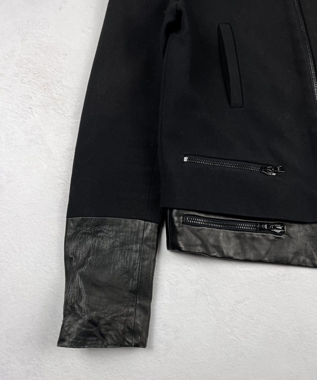 Japanese Brand × Sandro × Vintage Luxury Classic Sandro Italy Leather Y2k Avant Garde Sk8 LGB Size S / US 4 / IT 40 - 4 Thumbnail