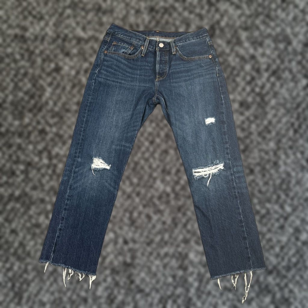 Levi's Levi's Womens Jeans 27 501 Taper Crop Dark Wash Blue Regular Fit 90s Style Size 27" / US 4 / IT 40 - 1 Thumbnail