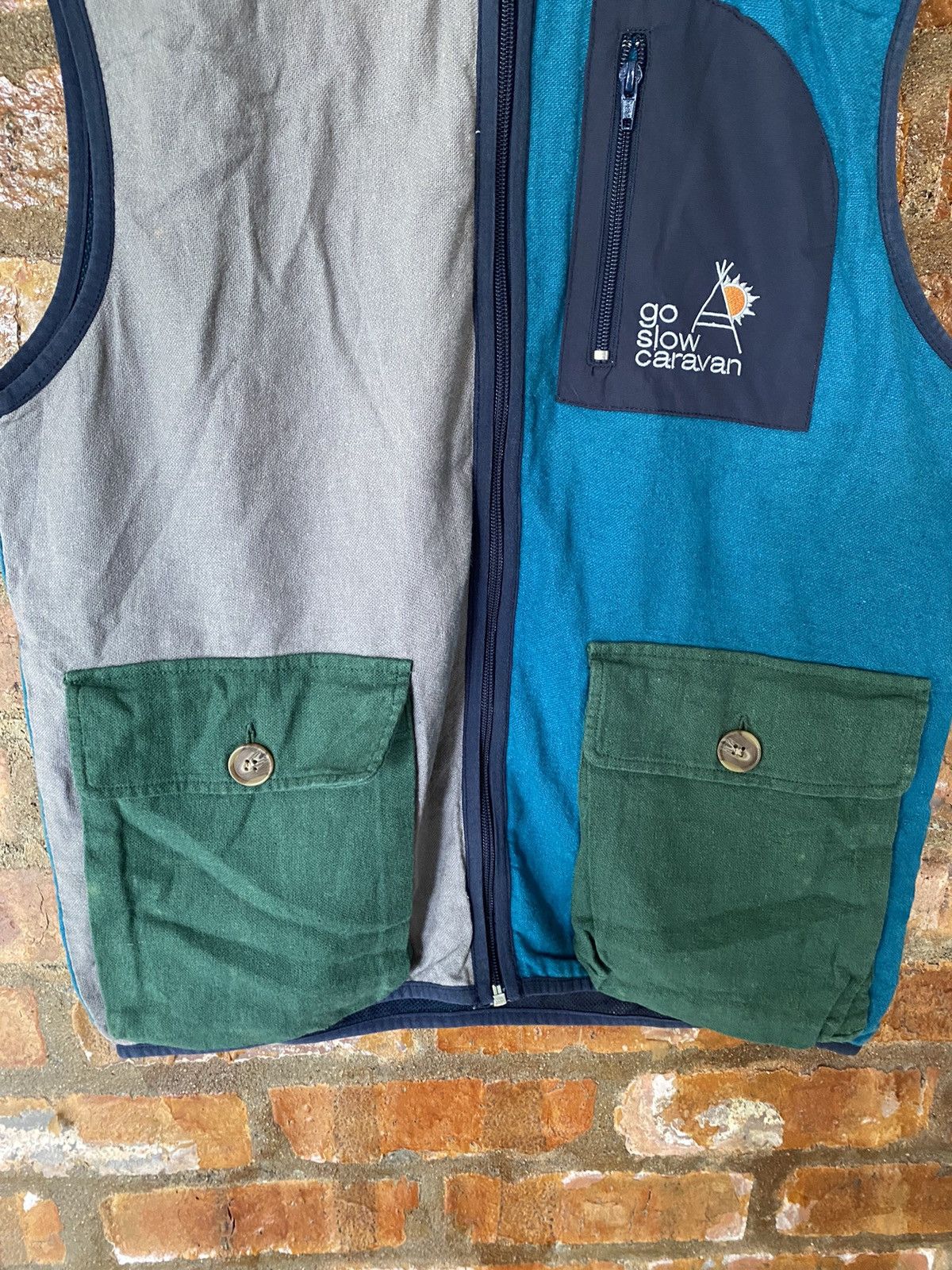go slow caravan Go Slow Caravan multicolor vest Size US L / EU 52-54 / 3 - 6 Thumbnail