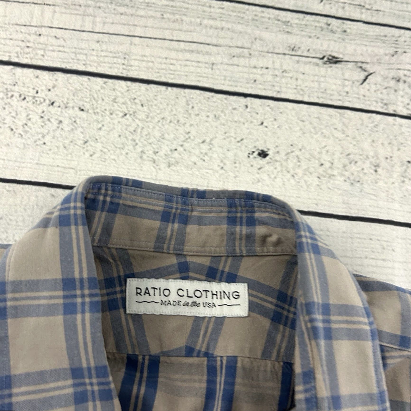 Vintage Ratio Clothing Plaid Button-Up Shirt Mens L Gray Blue USA Long Sleeve Size US L / EU 52-54 / 3 - 2 Thumbnail