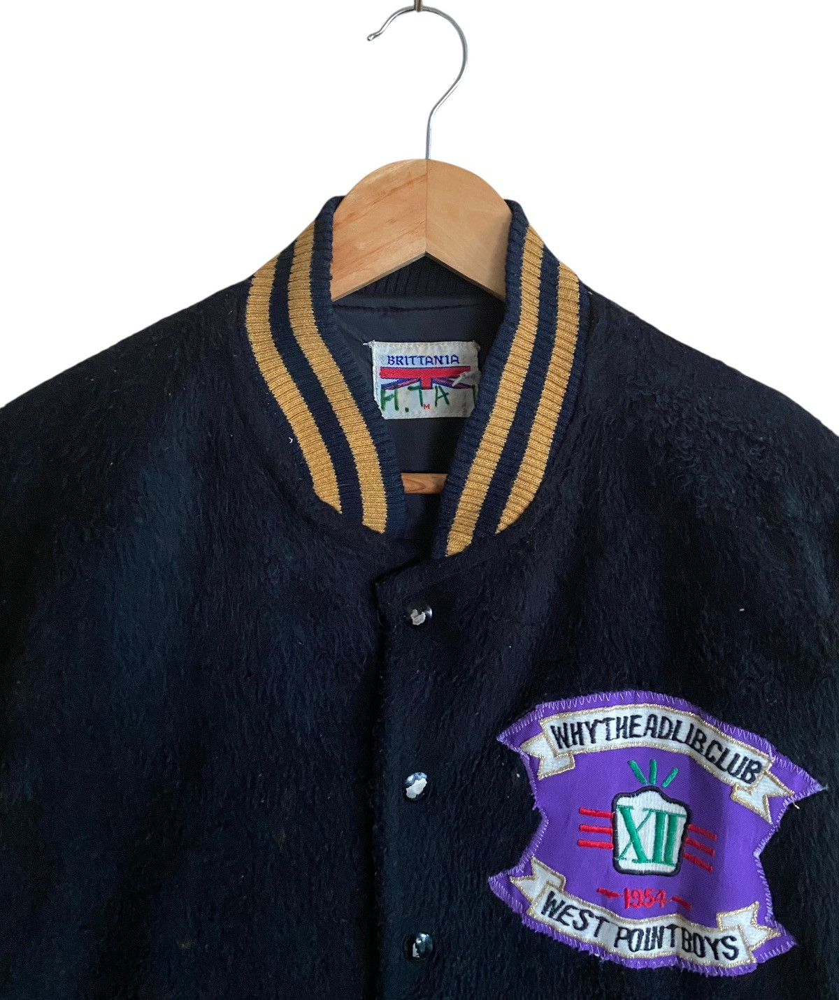 Vintage Vintage Brand Brittania Fleece Varsity 1980s Size US L / EU 52-54 / 3 - 4 Thumbnail