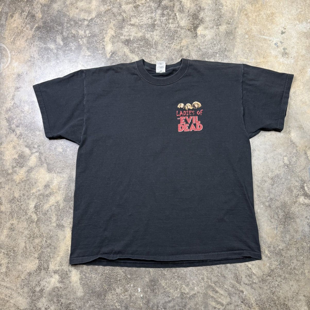 Vintage vintage the evil dead movie promo ladies of evil dead tshirt Size US XXL / EU 58 / 5 - 2 Thumbnail
