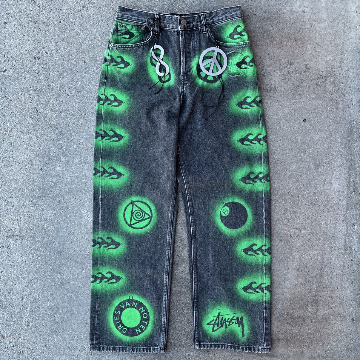 Dries Van Noten × Stussy Stussy x Dries Van Noten Black Stenciled Denim Pants Sz 30 Size US 30 / EU 46 - 2 Thumbnail