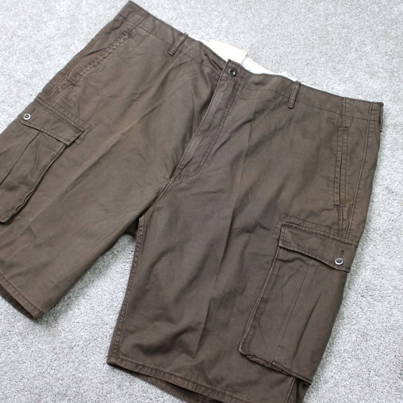 Levi's Levi's Shorts Cargo Pocket NWT Mens 48 Brown 11" Cotton Flat Front 100% Cotton Chino Casual Summer Size US 32 / EU 48 - 2 Thumbnail