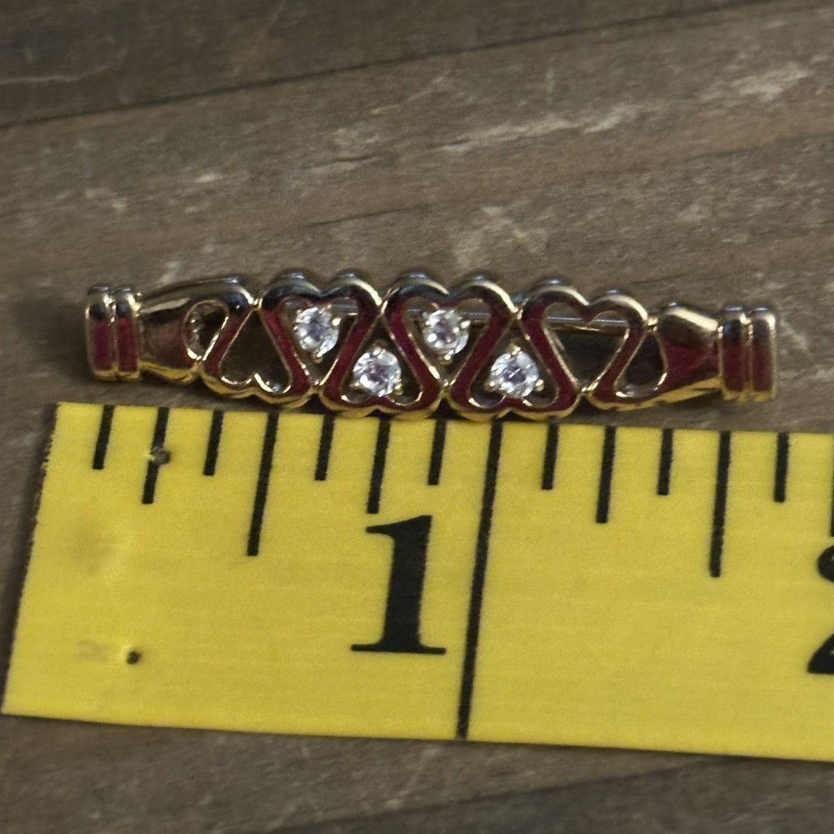 Vintage Vintage gold tone crystal accent hearts brooch Size ONE SIZE - 2 Thumbnail