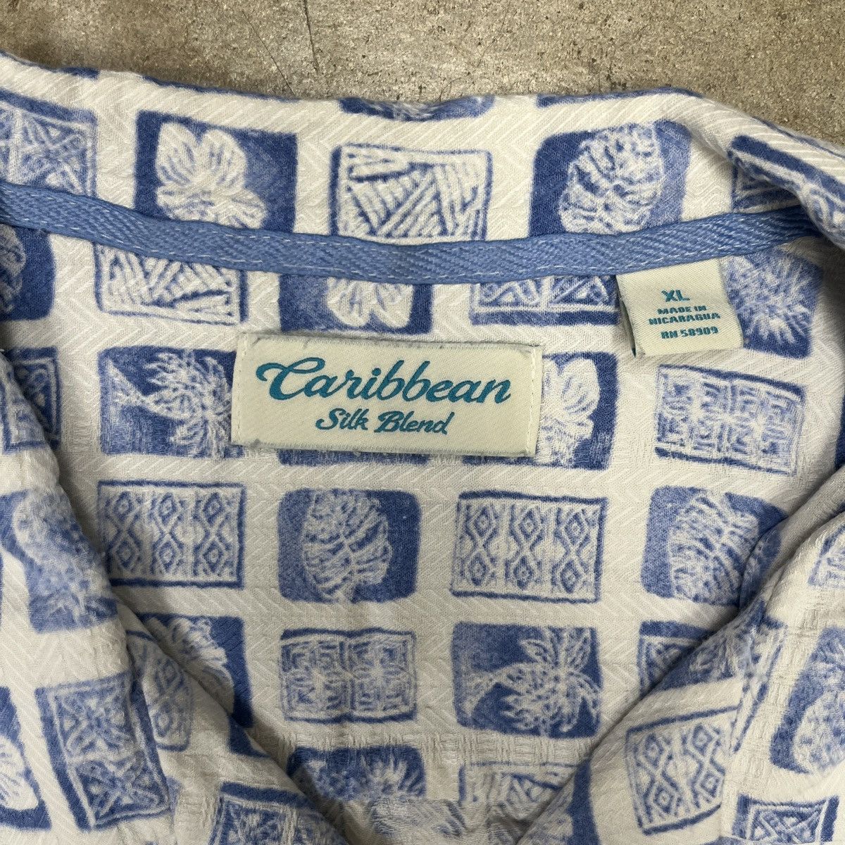Caribbean × Vintage Vintage Silk Camp Collar Short Sleeve Button Shirt Caribbean Size US XL / EU 56 / 4 - 2 Thumbnail