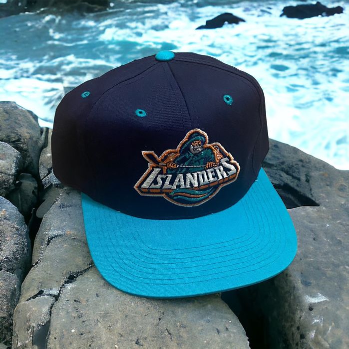 Islanders fisherman best sale logo hat