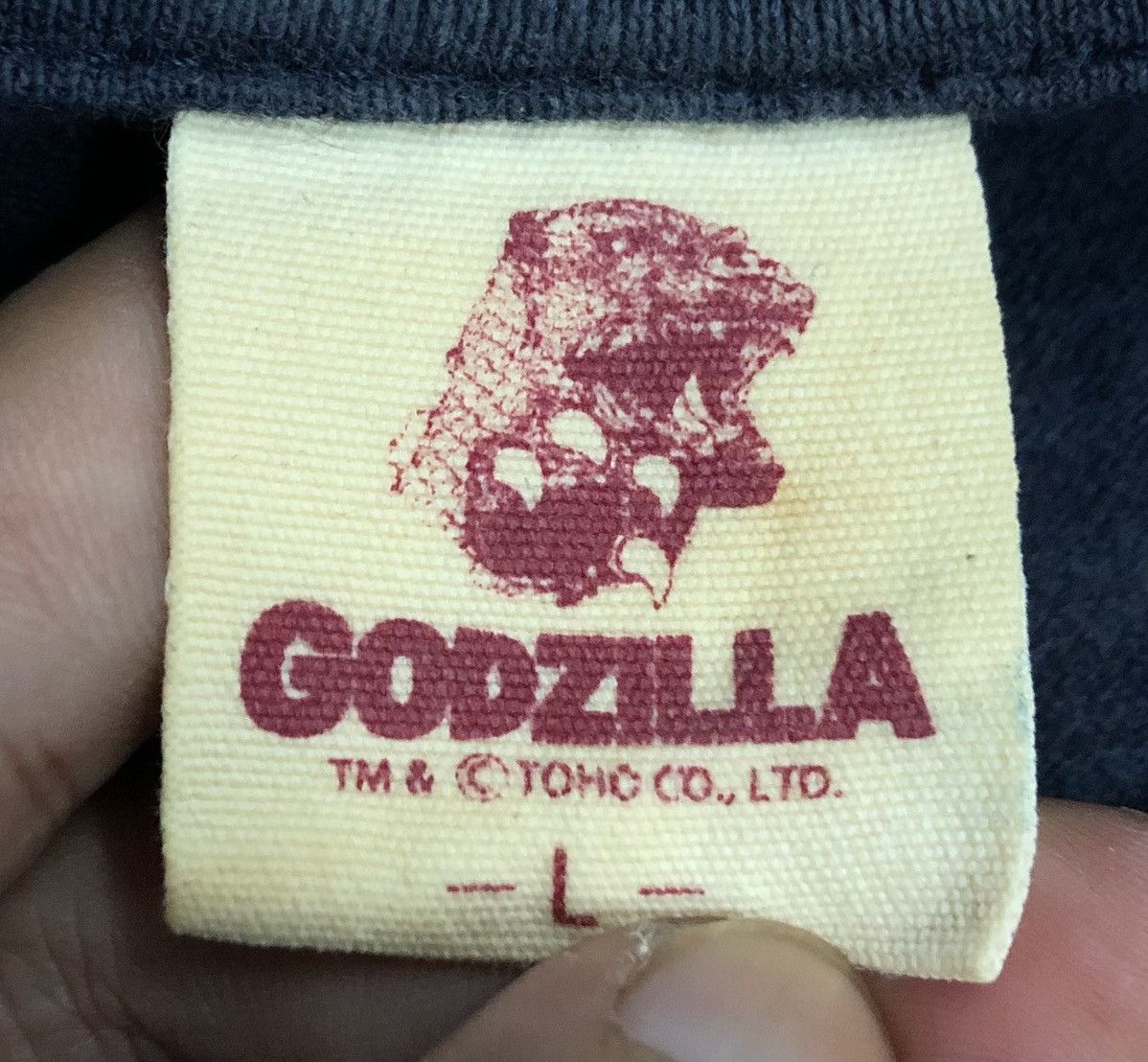 Japanese Brand Vintage Godzilla T-Shirt Size US L / EU 52-54 / 3 - 9 Thumbnail