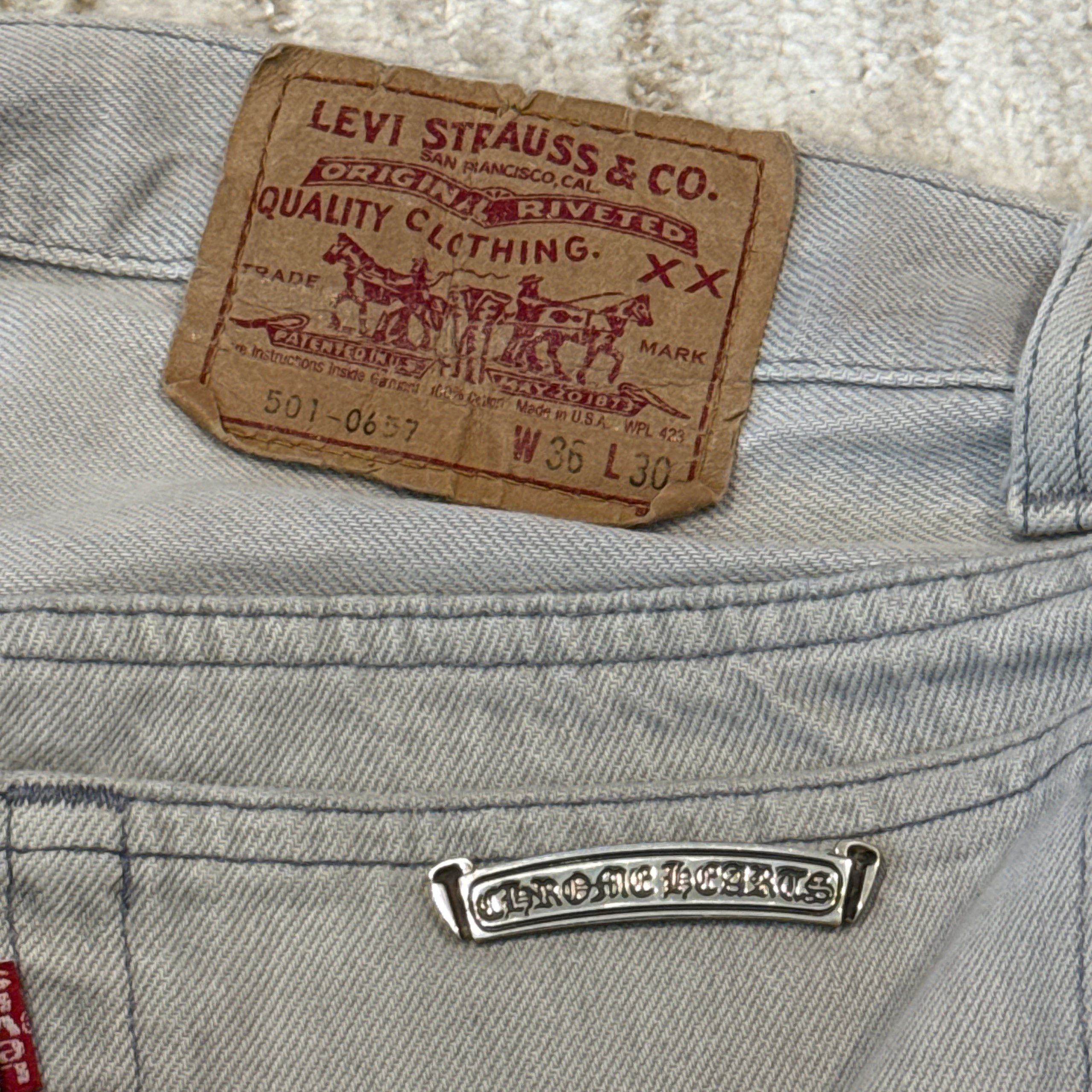 Chrome Hearts Chrome Hearts × Levi’s 501, Lambskin Cross Patch, Light Grey Size US 33 - 12 Thumbnail