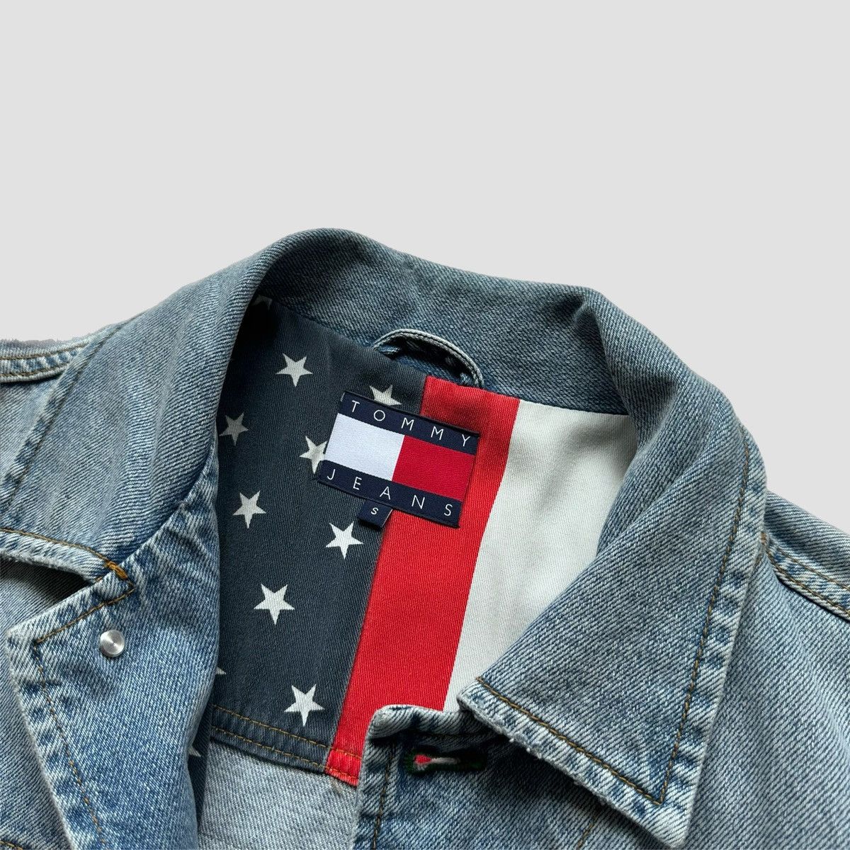 Tommy Jeans Tommy Jeans Flag Logo Denim Jacket Size US S / EU 44-46 / 1 - 5 Thumbnail
