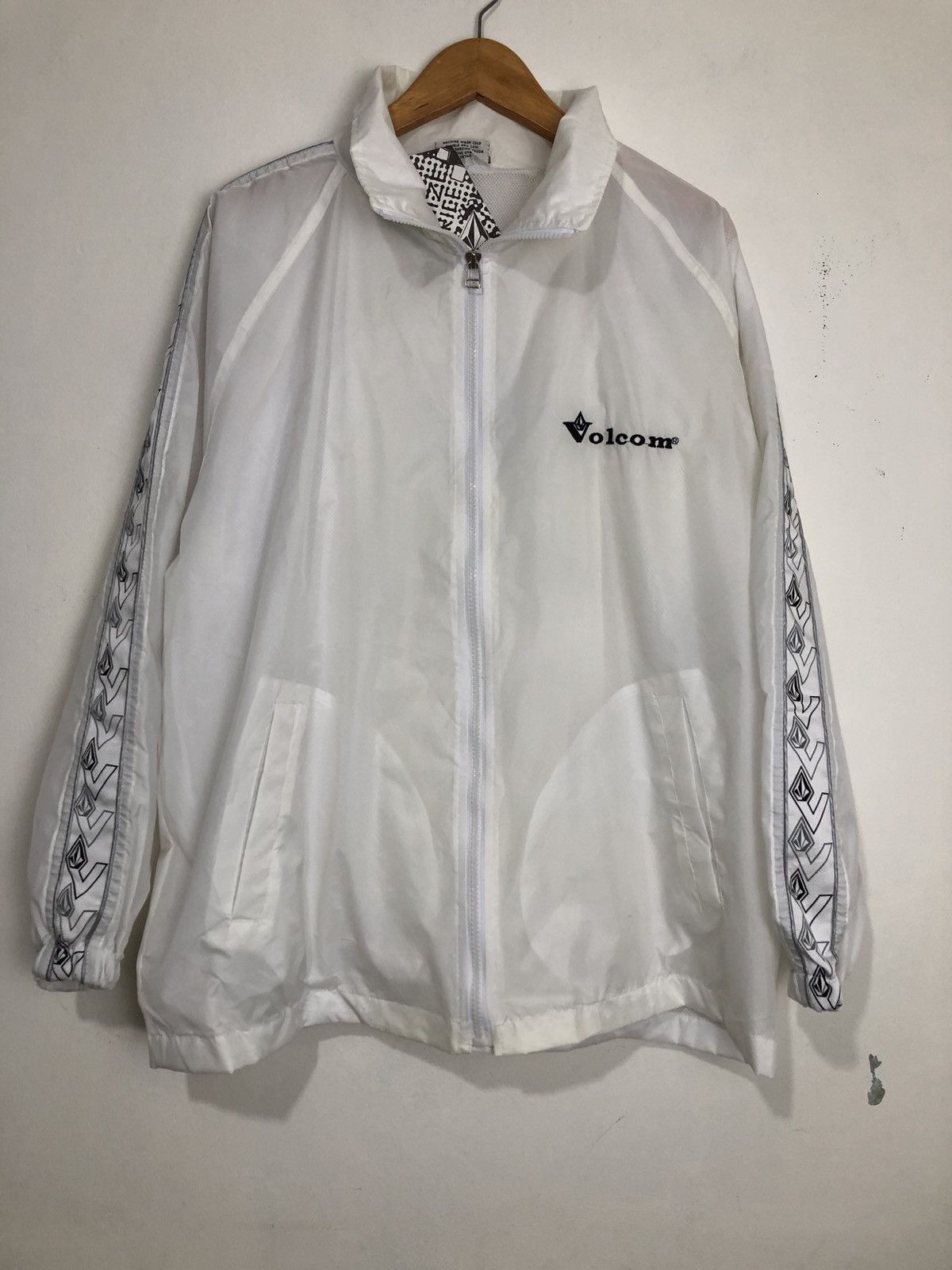 Volcom Vintage Volcom Windbreaker Jacket Size US M / EU 48-50 / 2 - 3 Thumbnail