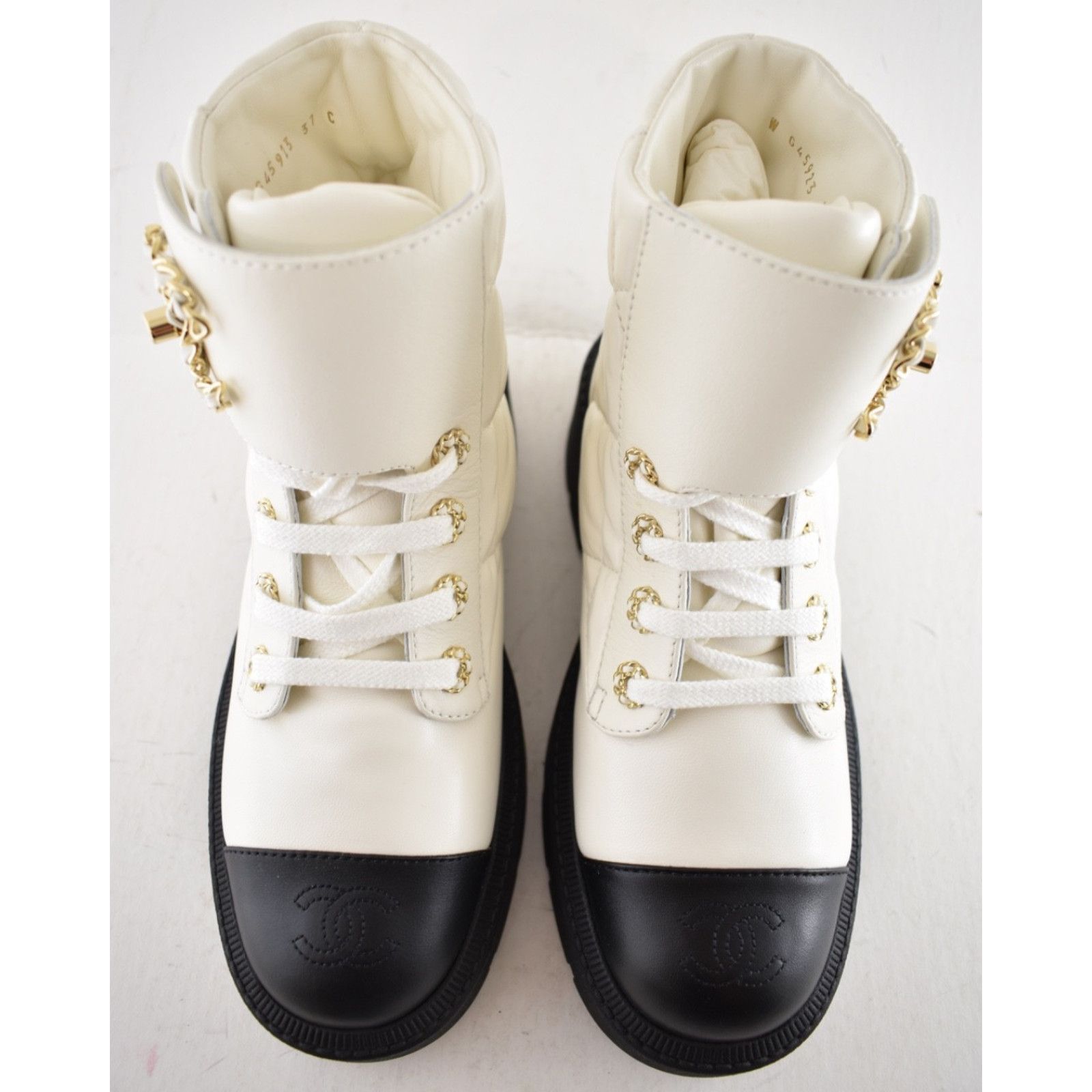 Chanel Chanel 24B White Quilt Gold CC Chain Combat Boots 37c Size US 6 / IT 36 - 14 Thumbnail
