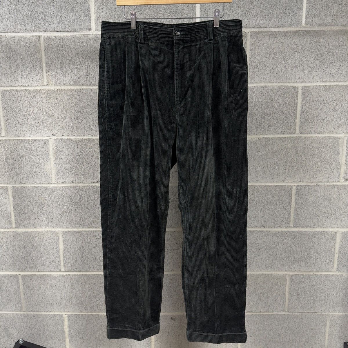 Gap Vintage Dark Green Corduroy Gap Baggy Pleated Wide Leg Pants Size US 36 / EU 52 - 1 Thumbnail