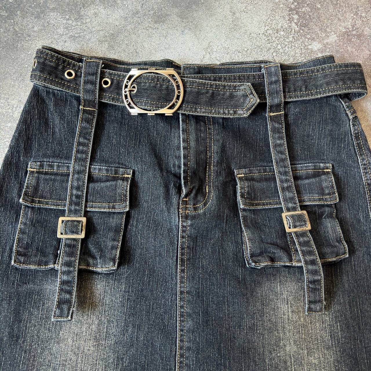20471120 Amazing Y2K Bondage Multipocket Mini Skirt (rick owens vibe) Size 27" / US 4 / IT 40 - 3 Thumbnail