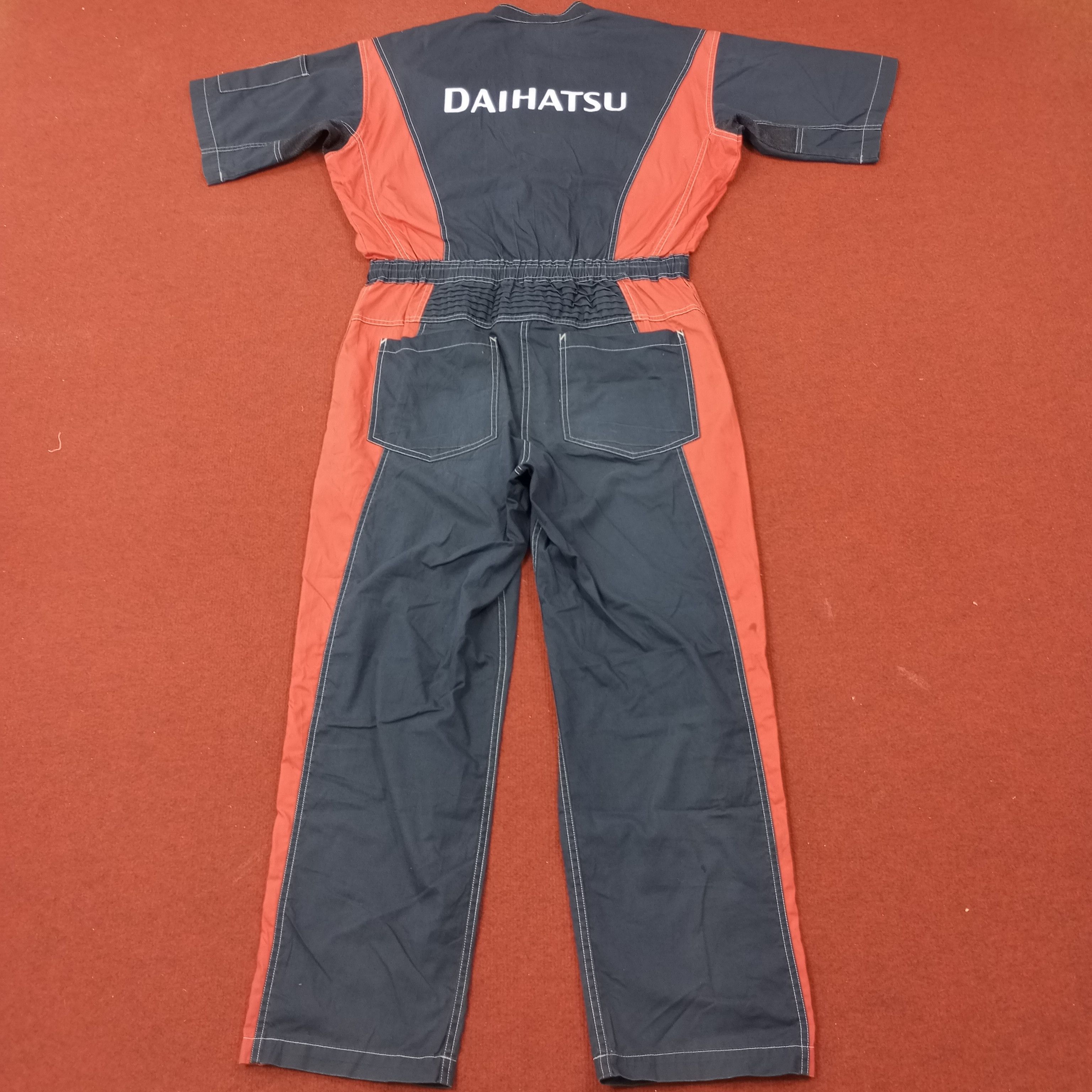 Japanese Brand × Vintage Daihatsu Japanese Motorsports Coverall Jacket c232n10 Size US L / EU 52-54 / 3 - 1 Thumbnail