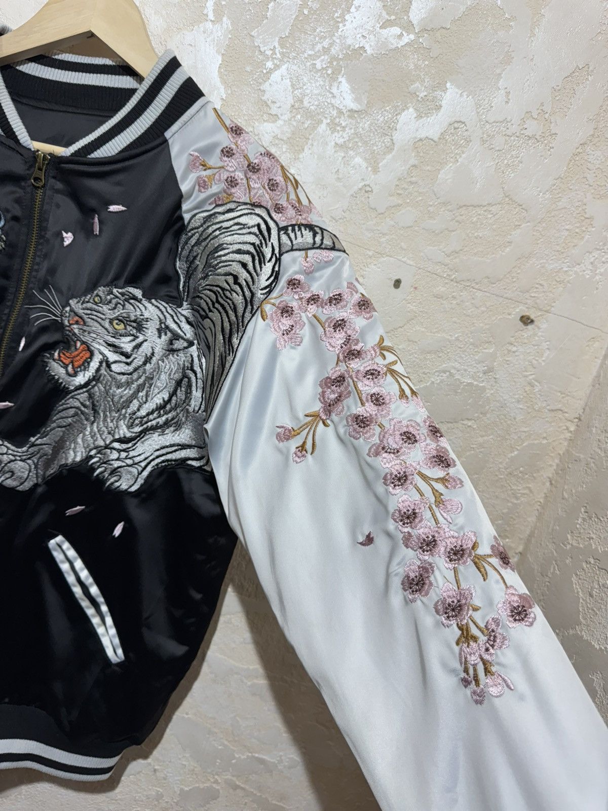 Other Men's Sukajan Souvenir Jacket Size L Size US L / EU 52-54 / 3 - 4 Thumbnail